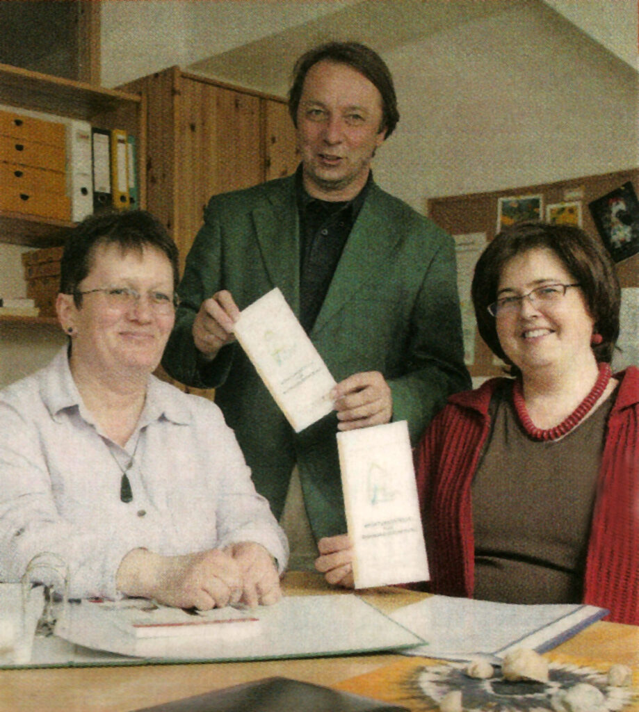 DSA Marianne Hoffmann, Vereins-Geschäftsführer Johann Lechner und DSA Ingrid Neuhauser vom Verein Wohnen.